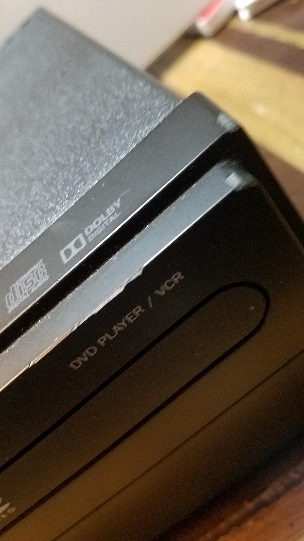 DVD Player & VCR L403878